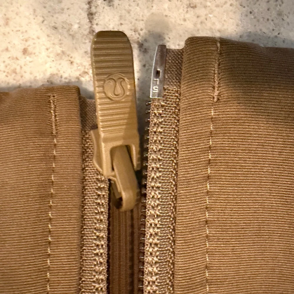 Lululemon Non Stop Bomber Jacket reversible artifact women’s 6 - Picture 7 of 8